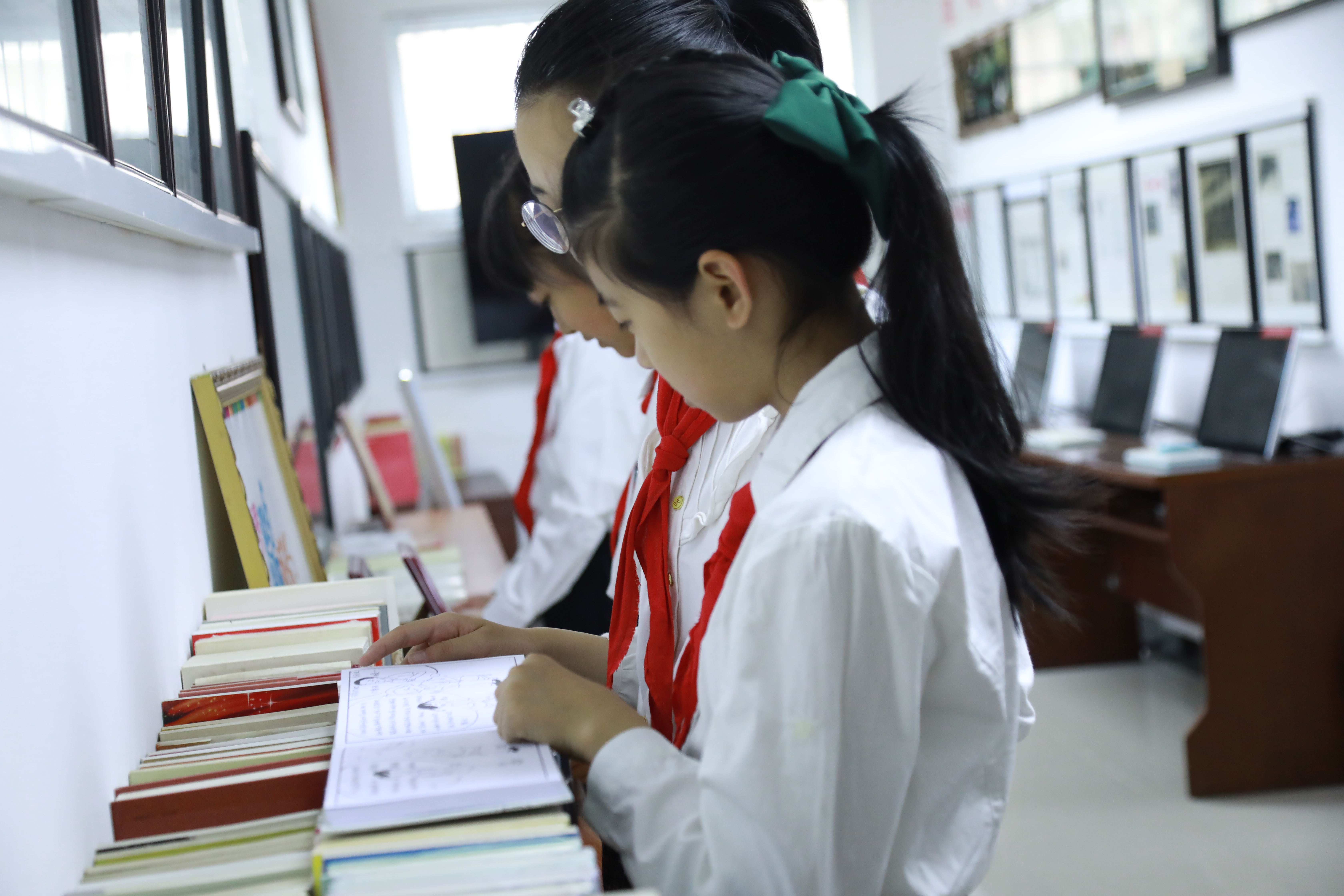 a227cfe8-9fd5-4c9c-bea6-27916e5619a3.jpg