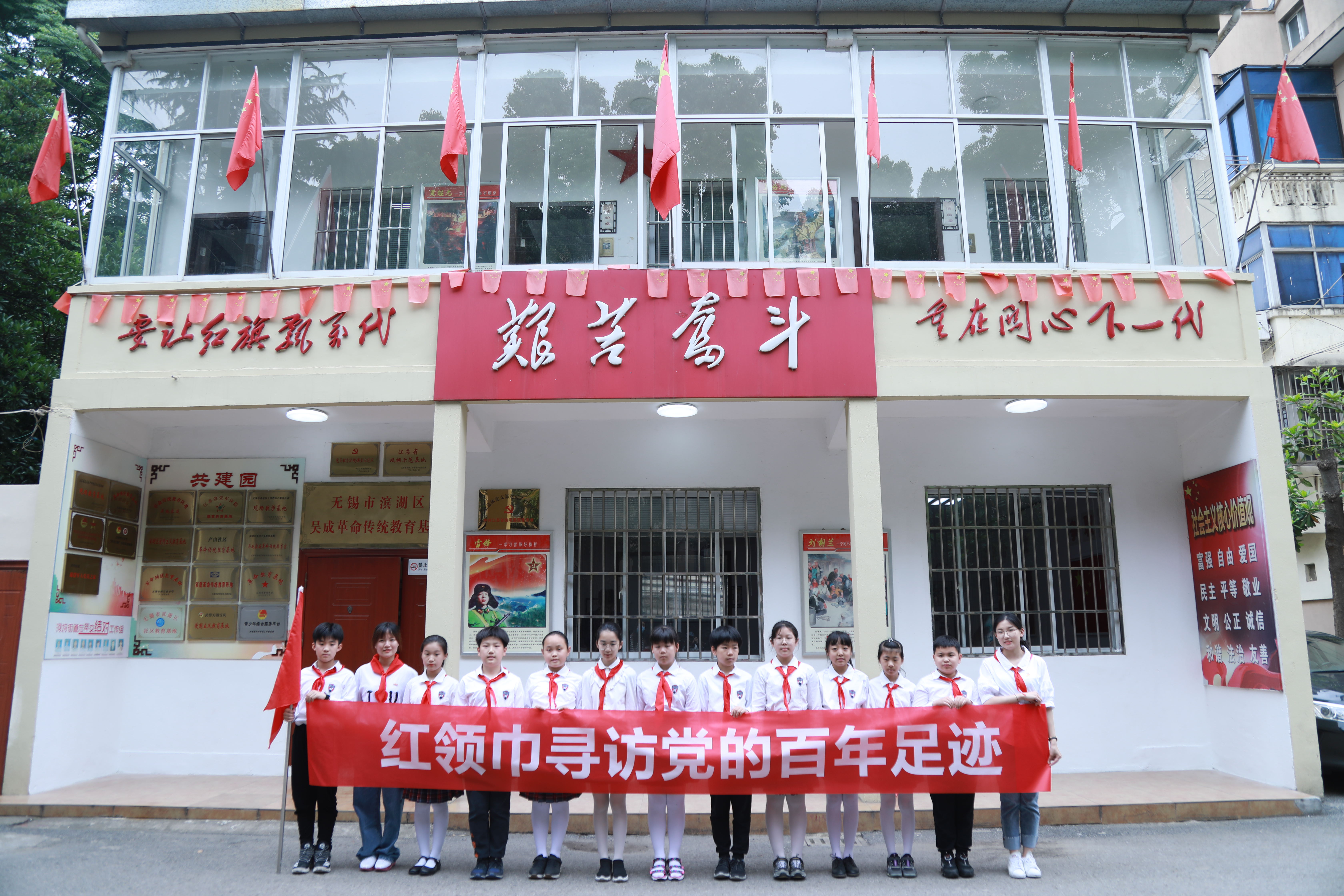 b84e14d5-cf0f-48f3-b36f-5f43b455bcca.jpg