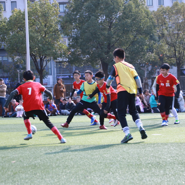 c03afaee-6ce8-4a29-b0be-68d96e7aba7a.jpg